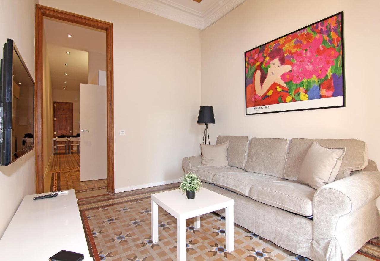 Girona - Modernist Apartments Next To Paseo De Gracia บาร์เซโลนา ภายนอก รูปภาพ